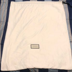 Authentic, 100% silk Gucci dust bag